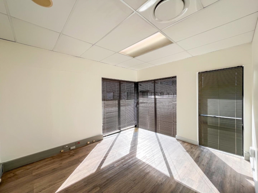 Commercial Property for Sale in Tyger Valley Western Cape